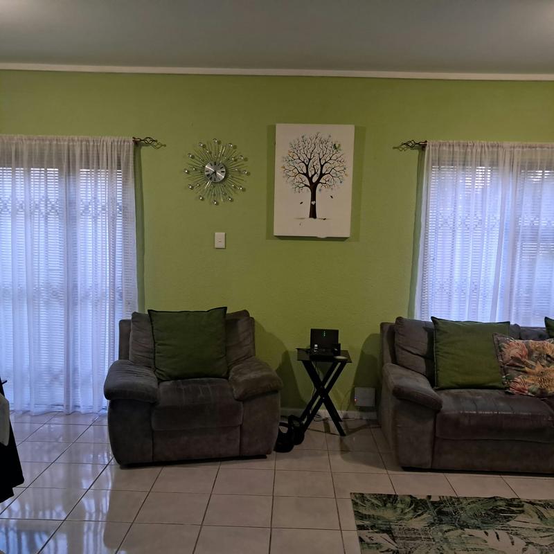 3 Bedroom Property for Sale in Fairfield Estate Western Cape